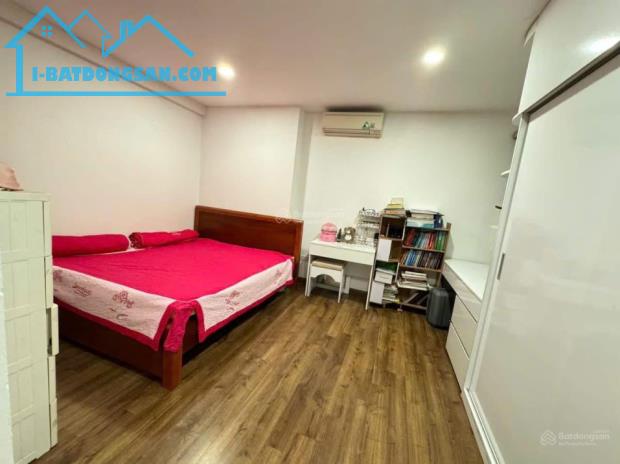 Một căn duy nhất tại KĐT Định Công 82m2, SĐCC giá 5,29 tỷ , Nhà đẹp long lanh