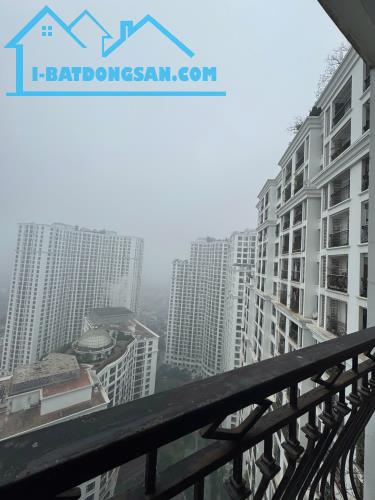 Bán căn hộ cao cấp 3PN 131m2 full đồ R2 Royal City, view vườn hoa nội khu cực đẹp, 13.5 tỷ - 1
