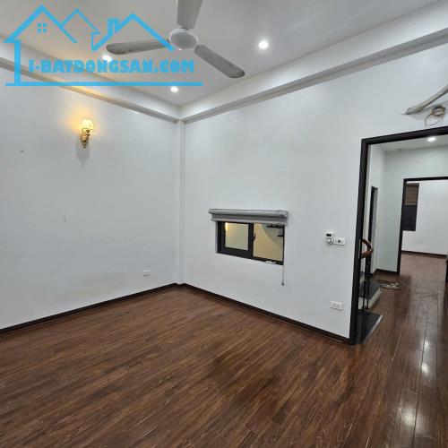 HIẾM VẠN PHÚC,NHỈNH 7 TỶ Ô TÔ ĐỖ CỬA, CẠNH NHÀ VĂN HÓA, NGÕ THÔNG RA CHỢ ĐỒ CỔ VẠN PHÚC. - 3