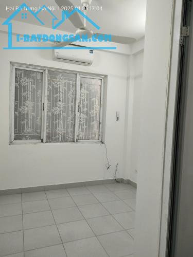 Nợ tiền bán gấp Chùa Quỳnh 18m/20mT2, 3 tầng, mặt tiền 2.7, 4.2 tỷ Hai Bà Trưng. - 2