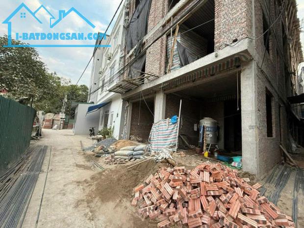 BÁN NHÀ MỚI XÂY PHÚ LƯƠNG HÀ ĐÔNG, LÔ GÓC, DT 30,3M, MT 4.17M NỞ HẬU, 5 TẦNG CÓ THANG MÁY