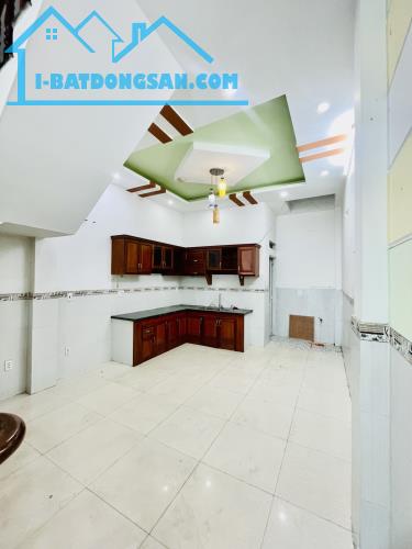 NHÀ 5 TẦNG KHU PHÂN LÔ - HẺM Ô TÔ THÔNG – DT: 62m2 – GIÁ 6,2Đ - 2