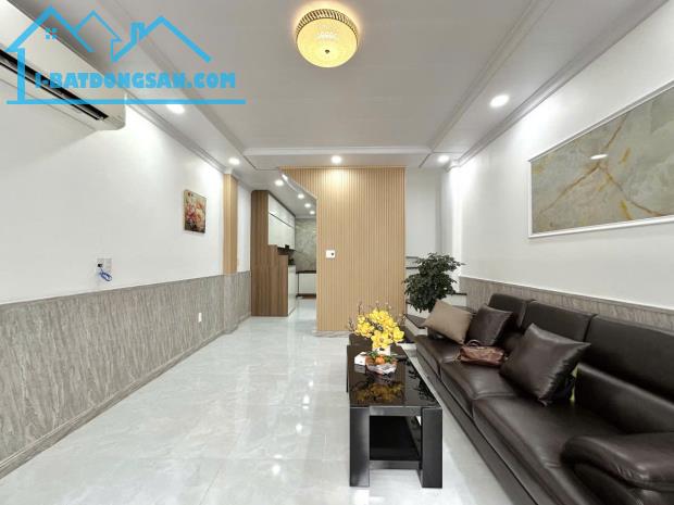 CỰC HIẾM - CHỈ 5.6 TỶ - NHÀ MỚI KENG - PHÙNG VĂN CUNG - P7 PHÚ NHUẬN - SỔ NỞ HẬU - 3PN - 2