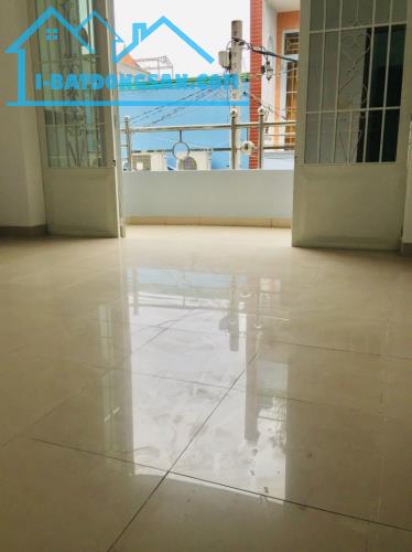 Bán nhà 40m2, Hẻm xe hơi 5m Đường Tô Hiệu, Quận Tân Phú - 4