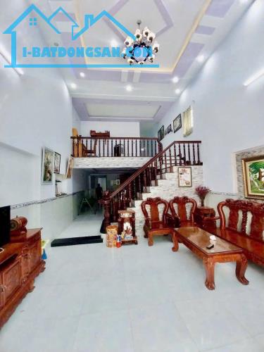 NHÀ SỔ HỒNG RIÊNG 100M2 CHỈ 1 SẸC RA CHỢ THANH HOÁ TRẢNG DÀI - 2