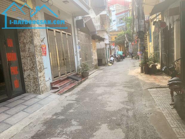 Mặt phố  Yên Phúc, 37 m2*3T – MT 3.8m ,Ô TÔ QUA NHÀ – CẠNH KĐT VĂN QUÁN , 8.8 tỷ - 2