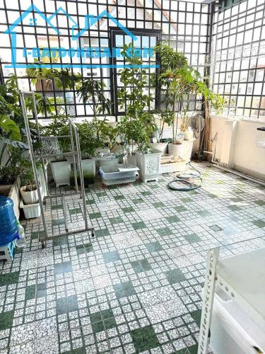 BÁN NHÀ BÌNH TÂN- NGAY NGÃ TƯ 4 XÃ – DT: 33M2- 3 TẦNG BTCT- HXH 10M RA MẶT TIỀN – 4.1Đ. - 4