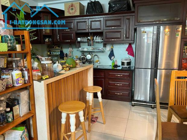 bán nhà góc 2 mặt tiền, cách mạng tháng 8, P15, Q10.Dt:5x14, 1tr1l,3l,st, giá:13,8 tỷ - 3