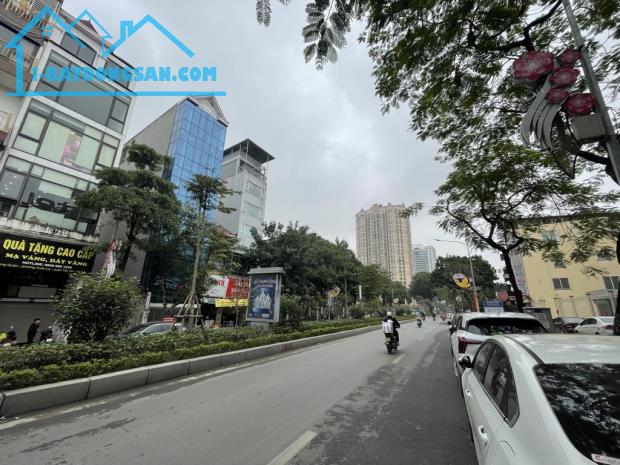 Chính chủ bán mảnh đất Quận Tây Hồ. Sát Hồ Tây. DT 280m2. MT 13m
