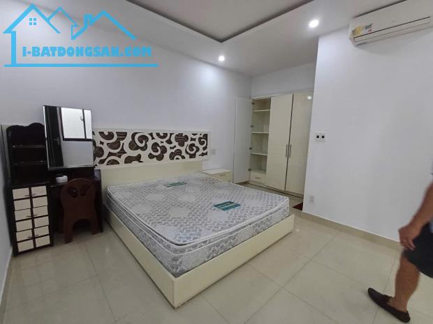 Nhà 4 tầng 4 ngủ ở ngay nhà đẹp đất 92m2 TT Hải Châu đường Ba Đình giá 6.5 tỷ - 4