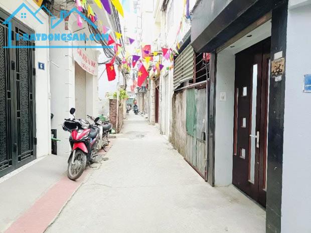 Siêu phẩm 5tỉ,ngay ngõ gốc đề,0982045351 Em Thịnh đất