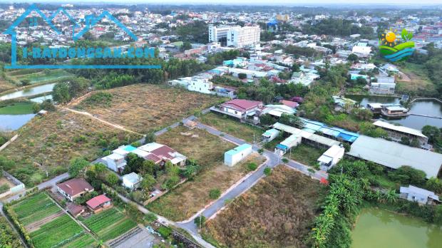Đúng 900 tr sở hữu đất Bình Minh, ngay sau giáo xứ Trà Cổ, cách Trường quốc tế 300m
