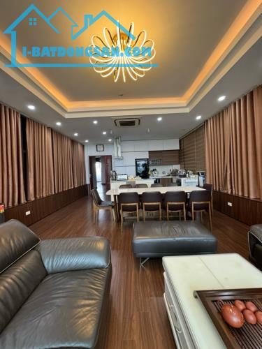 Bán Building lô góc mặt đường Láng 135m2*8T*mt6,75m giá cực sốc lh 0945336319 - 1