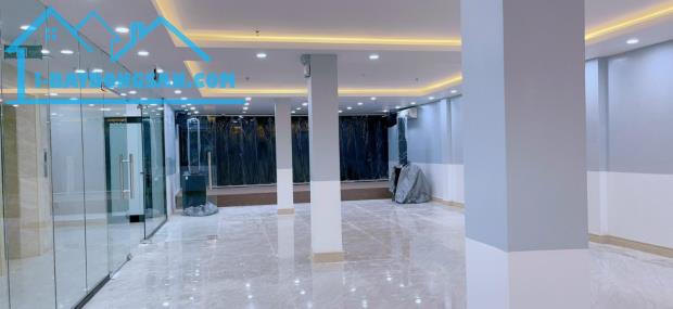 Bán tòa nhà mặt phố trung tâm Đống Đa dt 146,7m2*8T*mt7,5m giá sốc call 0945336319 zalo