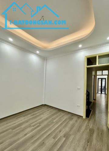 Xách Vali đến ở ngay Quang Tiến 60M x 5T, Ô TÔ đỗ gần, lô góc 3 thoáng 7,58 tỷ. - 2