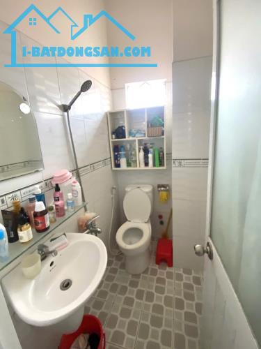 Nhà 3 Tầng, công năng vô đối, DTSd 96m2, Phường Cát Lái Q2, Giá chỉ 3ty hơn
