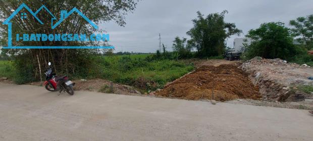 Bán đất Hoà Vang, Đà Nẵng. DT 95m2 thổ cư, sẵn SHR, chỉ 845 triệu. Lh:0798869855.