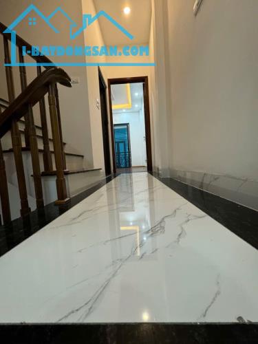 HOA KHÔI KIM GIANG DÂN XÂY MỚI KOONG CẠNH ĐH THĂNG LONG 36M2*5T CHỈ 6.8 TỶ. - 3