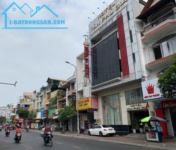 Bán nhà MTKD đường Gò Dầu ( gần Tân Sơn Nhì ) - DT : 10x16m - lửng, 3 lầu st - Giá : 44 tỷ - 1
