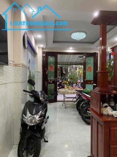 HXH Hậu giang,phường 5,quận 6 (32m2 - 3,8 x 11-4 tầng) 6,5 tỷ TL - 2