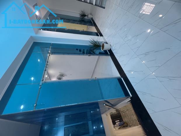 Bán nhà mặt tiền đường số Bình Hưng Hòa A, Bình Tân, 101,7m2, 3 lầu chỉ 6,6 tỷ. - 2