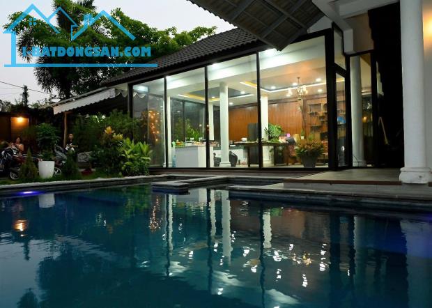 VILLA NGHỈ DƯỠNG SÂN VƯỜN HỒ BƠI, MT HẺM 8M - 2 TẦNG KIÊN CỐ, HƠN 700M2, NGANG 18M, CHỈ 57 - 1
