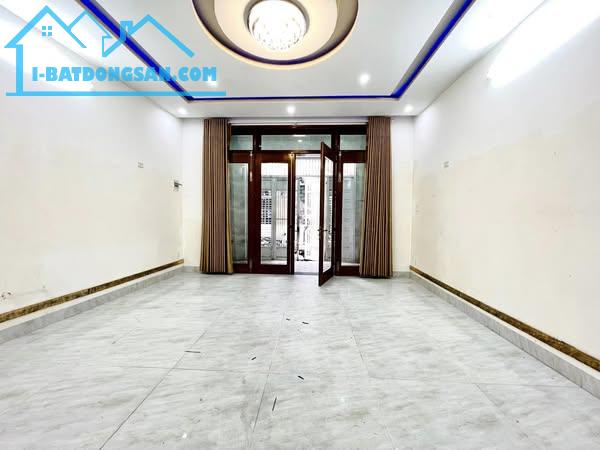 Nhà 4 tầng -Gần biển Mỹ Khê-Phạm Cự lượng - Giá chỉ 5,9 tỷ .