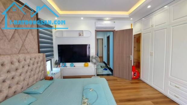 Bán nhà An Lạc, Sở Dầu, Hồng Bàng, Hải Phòng. 5 tầng, 52m2, 5,6 tỷ. Ngang 5m, d2 - 2