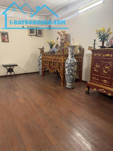 Bán Nhà Mặt Phố Hoàng Cầu. Đống Đa. Ô Tô. Vỉa Hè . DT 183m2. MT 4m. 4 Tầng. Giá 59,8 Tỷ. - 2