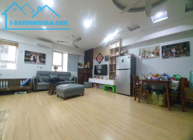 CC Star Tower 283 Khương Trung 89 m2 giá 5.X tỷ Thanh Xuân Hà Nội