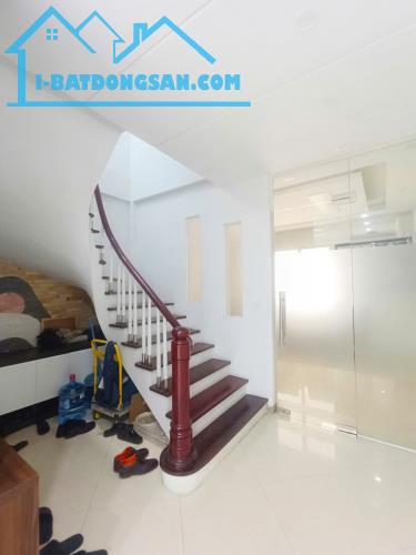 SIÊU HIẾM-NHÀ CHÙA LÁNG PHÂN LÔ OTO VÀO NHÀ DÂN XÂY, 2 MẶT NGÕ OTO, GẦN HỒ 50m2x5T_15,9TỶ - 3