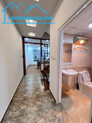 Bán nhà Cự Lộc Thanh Xuân - 35m 6 tầng thang máy nhà đẹp ở ngay Roayal City - hơn 8 tỷ lh - 3