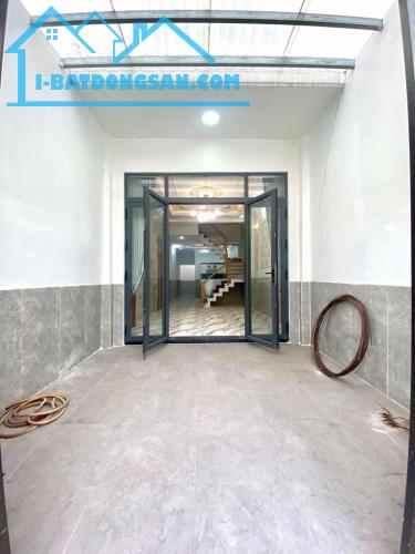 Bán Nhà mới mặt tiền nhánh Vip TX22, 4x17m, 3 tầng, ở, kinh doanh, VP Cty ngon, nhỉnh 5Tỷ - 2