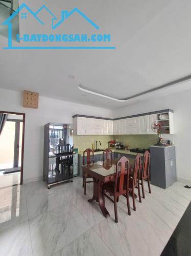 Bán nhà Cách Mạng Tháng 8, Quận 3 - 4 tầng 92m2 (4.4x15) Hẻm ô tô, gần mặt tiền - 13.8 tỷ - 1