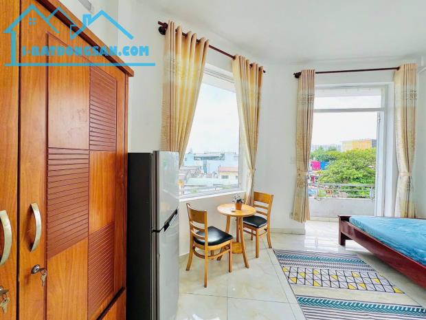 * Vị trí :  8/7c, Đường Phan Huy Ích, Phường 15, Quận Tân Bình, Tp Hồ Chí Minh - 3