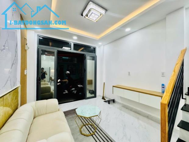 HẺM XE HƠI THÔNG - KHU VIP BÙI ĐÌNH TUÝ - NHÀ MỚI ĐẸP - TẶNG HẾT NỘI THẤT - GIÁ 4.99 TỶ