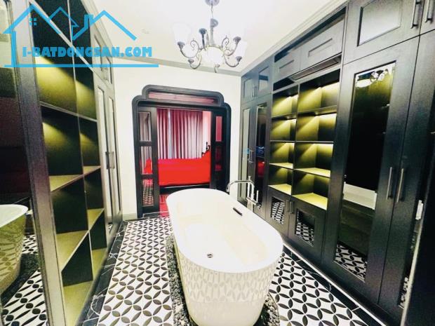 Siêu phẩm Giải Phóng , oto đỗ cửa , thang máy , sân vườn - dt 50M giá 11.8 tỷ SĐCC - 2