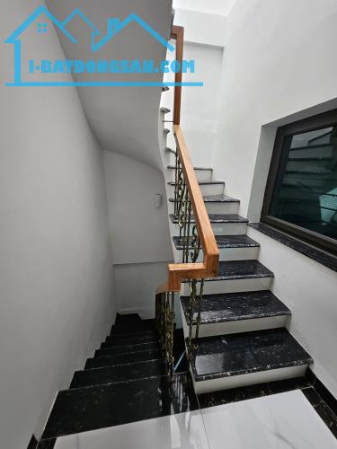 BÁN NHÀ GẦN PHỐ LÁNG HẠ - ĐỐNG ĐA, MẶT PHỐ ĐƯỜNG ÔTÔ THÔNG, VỈA HÈ RỘNG, KINH DOANH VÔ ĐỐI - 3