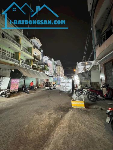 Bán Nhà Mặt Tiền Kinh Doanh nội Bộ Đường Quang Trung, Phường 11, Quận Gò vấp, Hồ chí Minh - 2