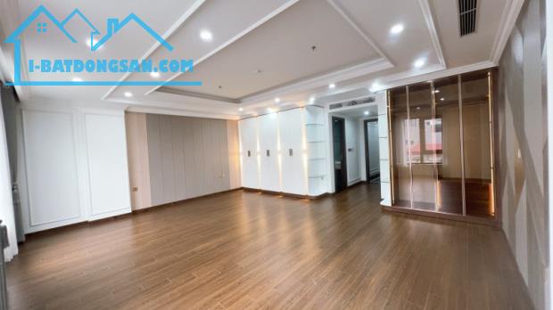 bán nhà phố Nguyễn Hoàng, P.Mỹ Đình 2, Q.Nam Từ Liêm, mặt tiền khủng, lô góc - 4