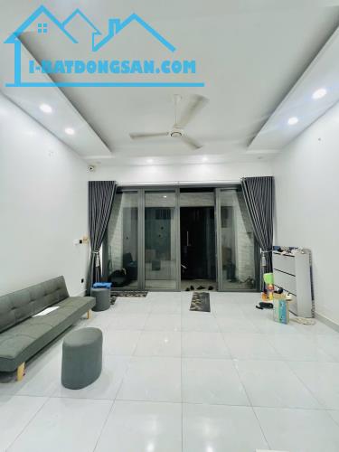 Hàng hiếm chốt ngay hẻm tải tránh giáp Aeon Tân Phú 60m2 ngang 5m chỉ 4 tỏi9 - 2