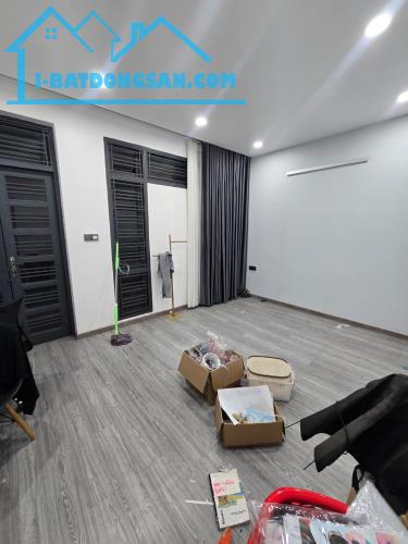 NHÀ ĐẸP ĐÚC THẬT Đ.SỐ 12 SÁT CHỢ 26 THÁNG 3 - HẺM XE TẢI HƠN 5M- 60M2 (5*12). CHỈ HƠN 4 TỶ - 5
