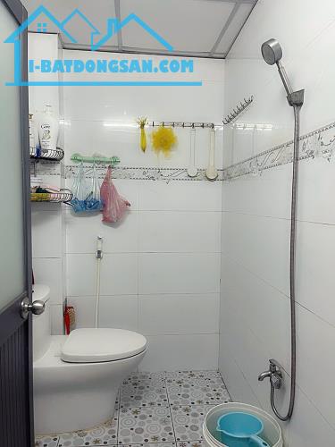 + 👉 SỐC SIÊU PHẨM GẤP GẤP BÁN NHÀ Đ SỐ 2 BHHB BÌNH TÂN 5,2*15M 2L CHỈ 2,7T - 5