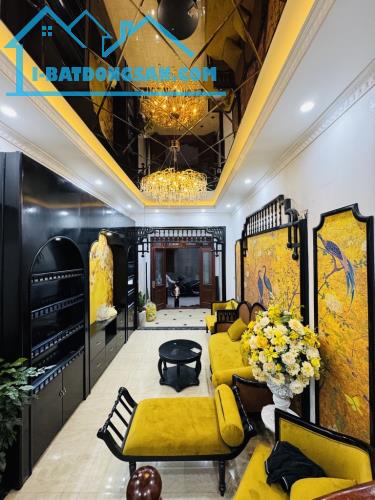 [HOT] Bán nhà mới Đại Từ DT40m2, 5 tầng, MT 3.3m, giá 9.85 tỷ - 1