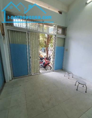Mặt tiền kinh doanh 51m2, ngang 7m, Q6, gần Hồng Bàng, 3.8 tỷ