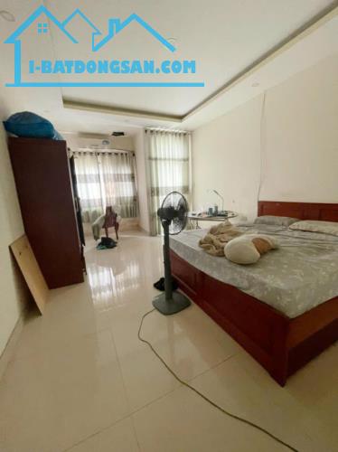 NHÀ RỘNG- ĐƯỜNG TO-THUÊ CAO-GIÁ RẺ-BÁN NHÀ 4,5×23-6 TẦNG-HẺM 10M-SÁT ĐƯỜNG TÂN HƯƠNG TÂN P - 3