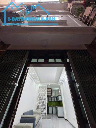 NGUYỄN KHANG  HIẾM BAY NHANH - BA GÁC PHI - GẦN PHỐ - FULL NỘI THẤT