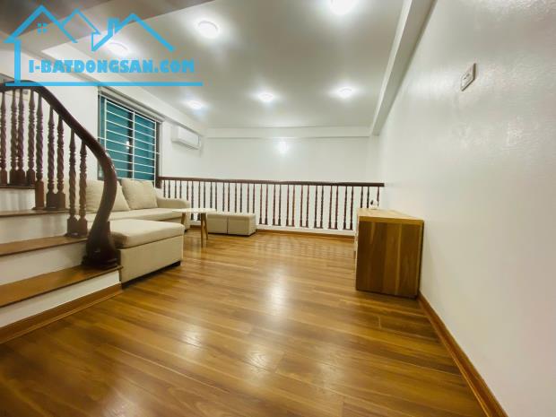 Cần bán gấp nhà phố Nguyễn Văn Trỗi,cách mặt phố 20m,gần chợ,siêu thị - 2