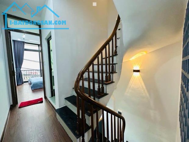 Bán Nhà Nguyễn Trãi 37m² 5 Tầng - Vị Trí Đẹp - Gần Phố - Full Nội Thất Xịn Sò - Chỉ 5.85 - 1