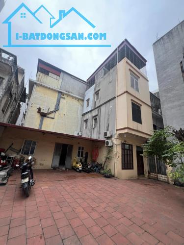 HIẾM BA ĐÌNH – 165M2 ĐẤT – MẶT HỒ - OTO VÀO – MT KHỦNG 12.2M – GIÁ 46.75 TỶ - 1